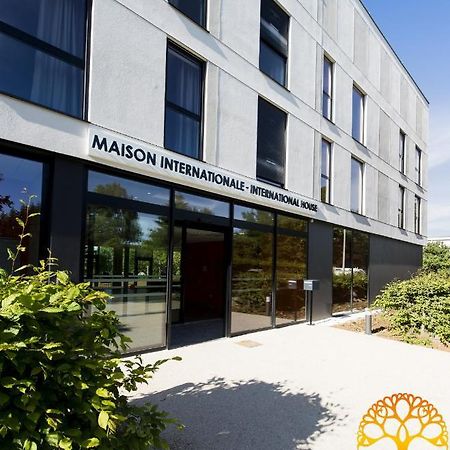 Adonis Dijon Maison Internationale Aparthotel Exterior photo