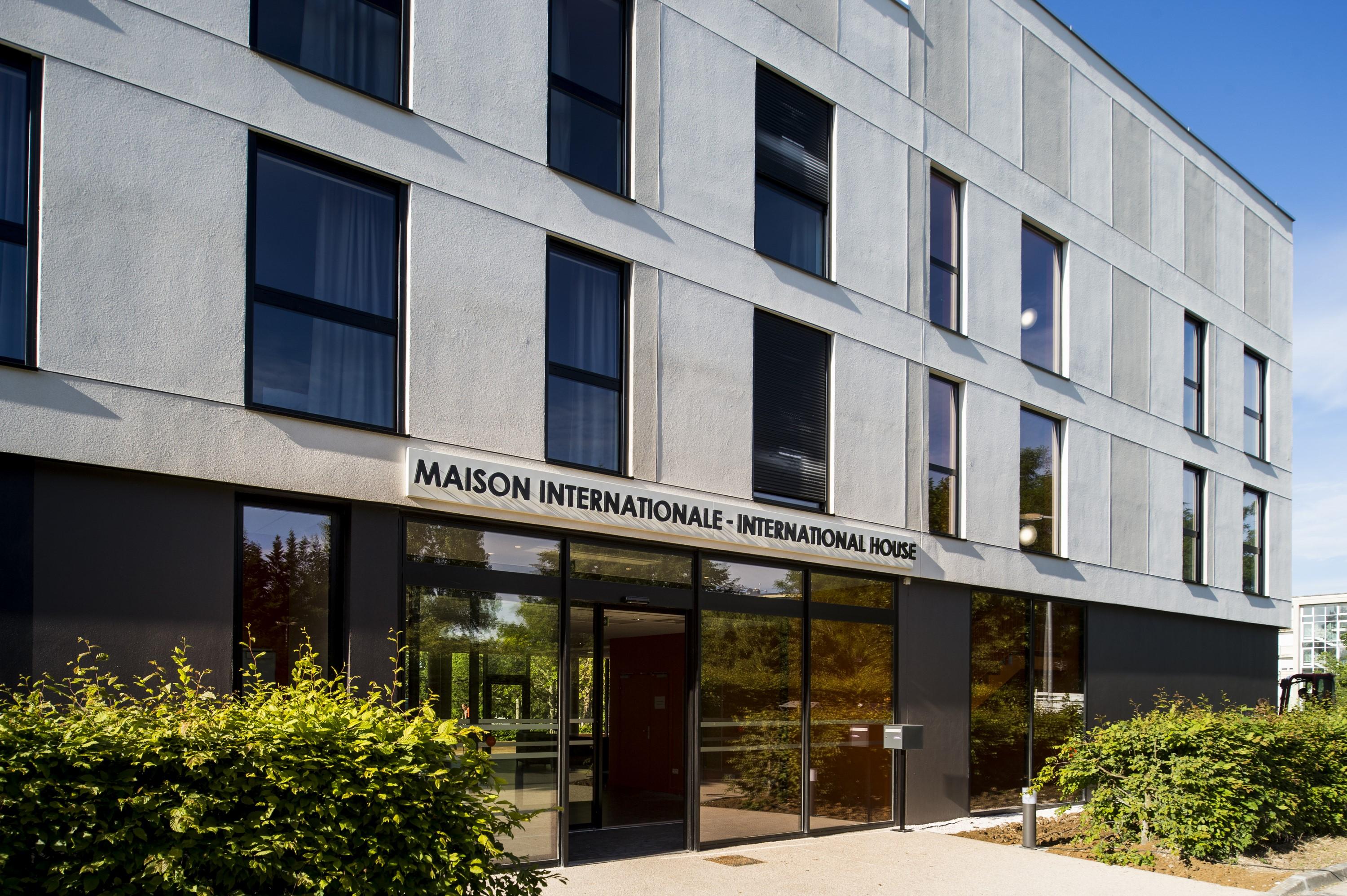 Adonis Dijon Maison Internationale Aparthotel Exterior photo